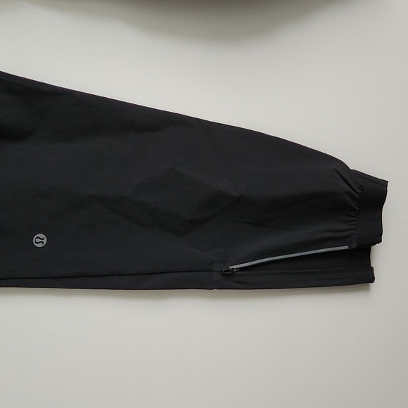 Lululemon NWT Men's Run State Jogger *Tall size small - Picture 4 of 8